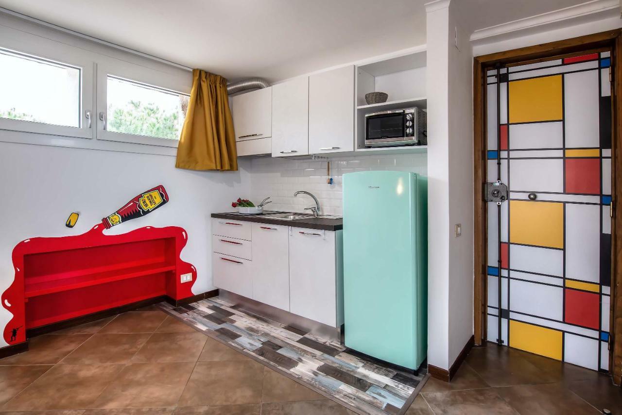 เรซิเดนซา ปัมฟิลี โรม Apartment ภายนอก รูปภาพ