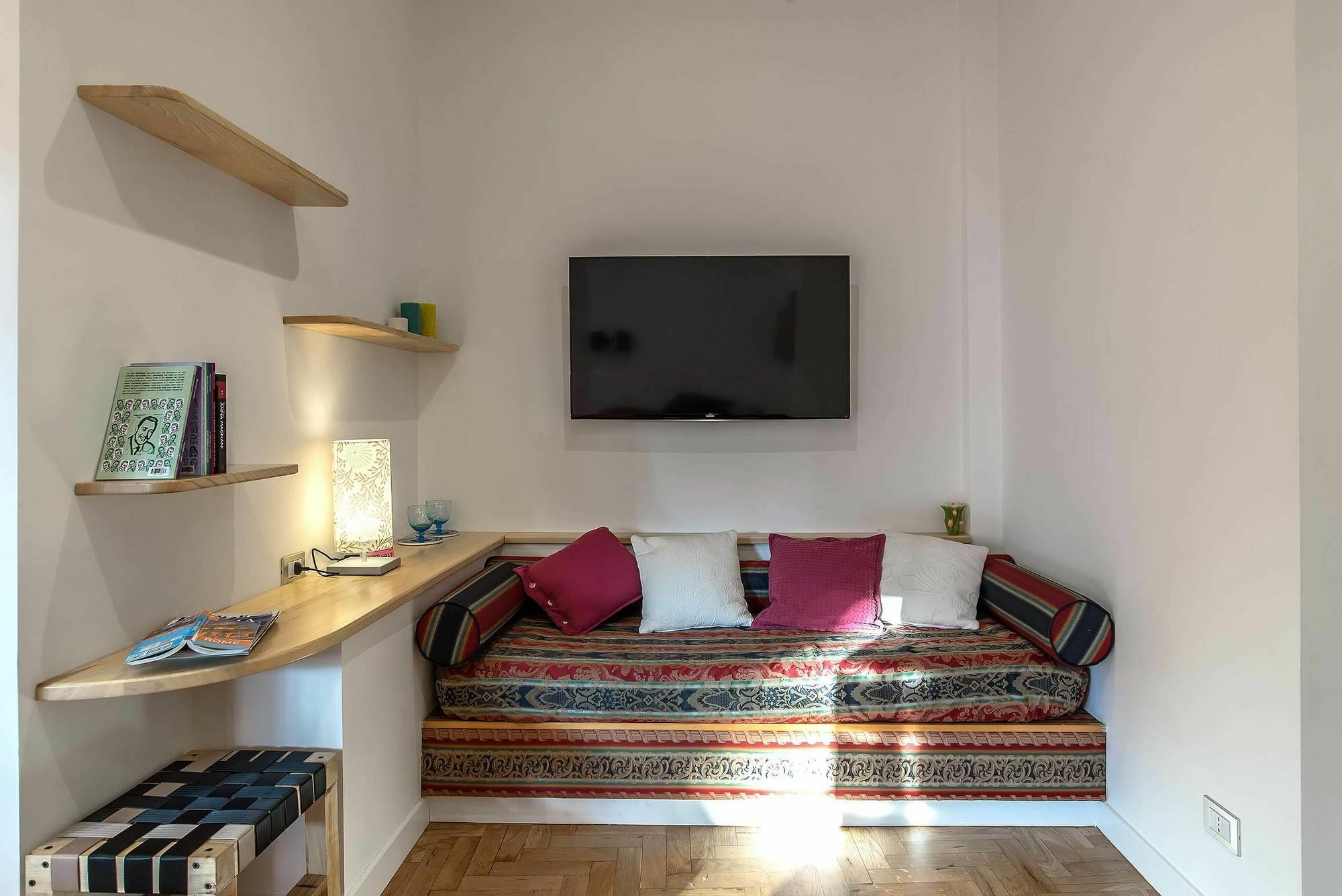 เรซิเดนซา ปัมฟิลี โรม Apartment ภายนอก รูปภาพ